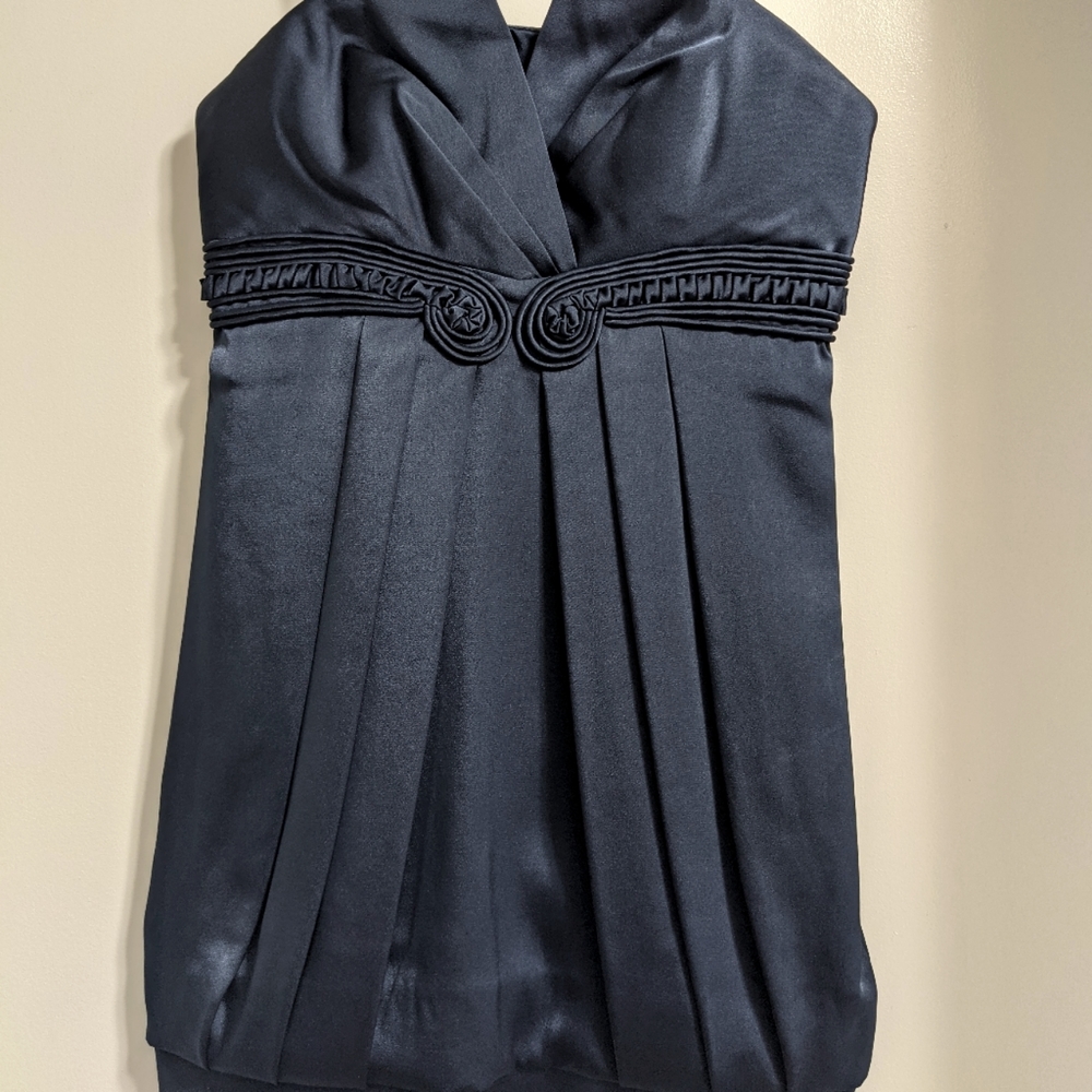 BCBG petites formal cocktail dress. Navy strapless 🍸✨